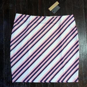 Marée Pour Toi White Pink Purple Diagonal Striped Pencil Skirt
